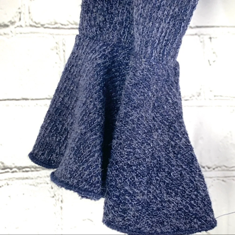 new-zunie 3/4 Length BellSleeve Sweater Knit Dress - Picture 7 of 16